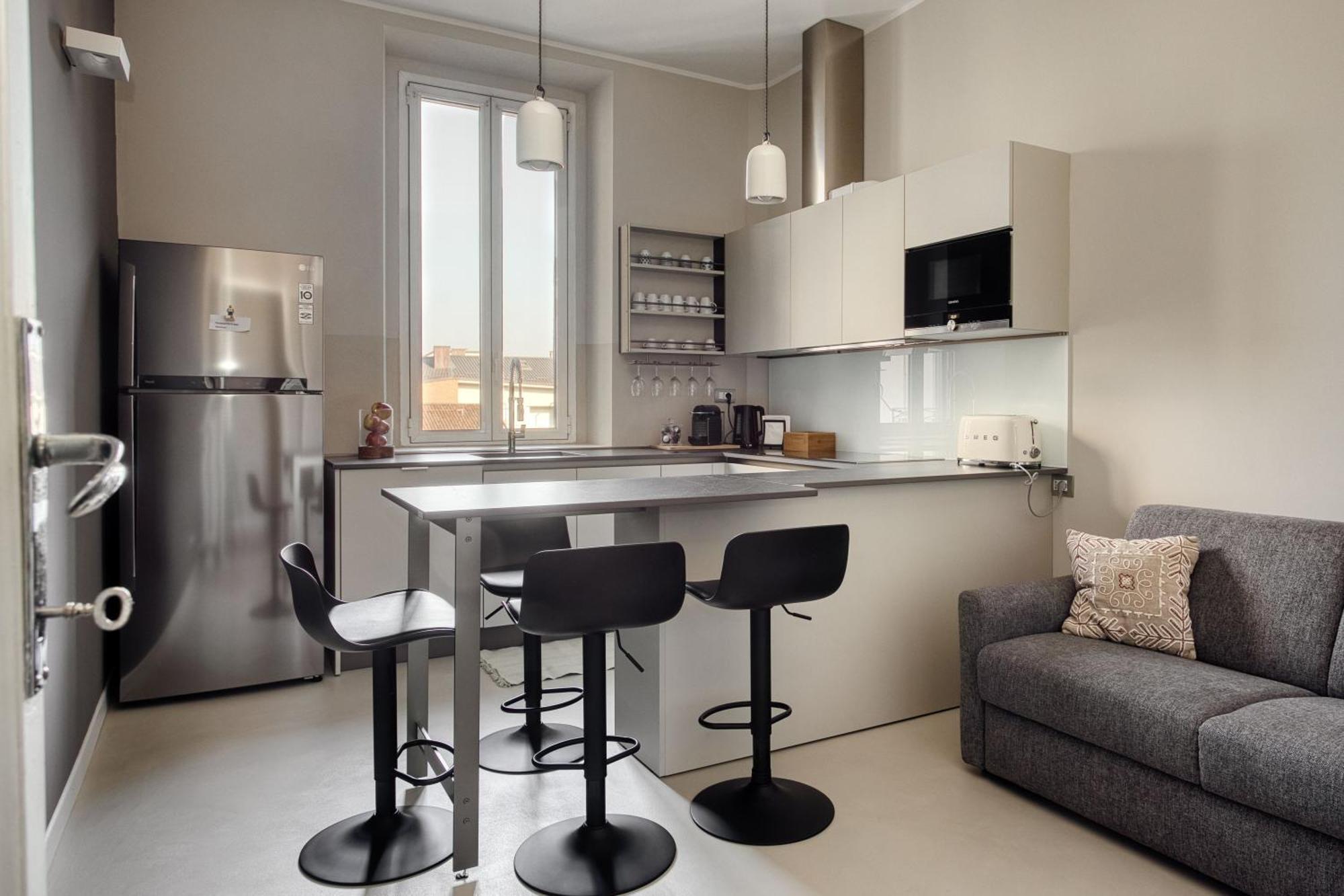 شقة Navigli, 90 Square Meters, Free Parking Ripa Ticinese ميلان المظهر الخارجي الصورة