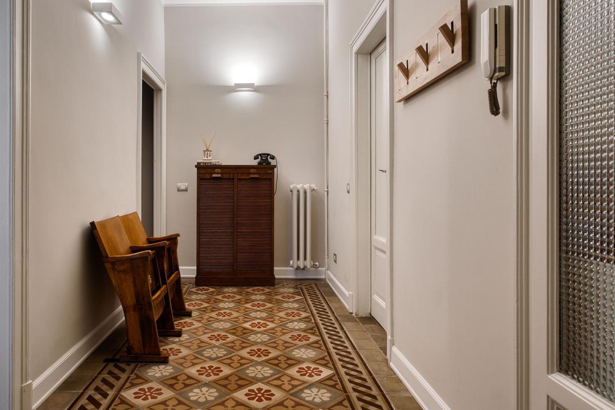 شقة Navigli, 90 Square Meters, Free Parking Ripa Ticinese ميلان المظهر الخارجي الصورة